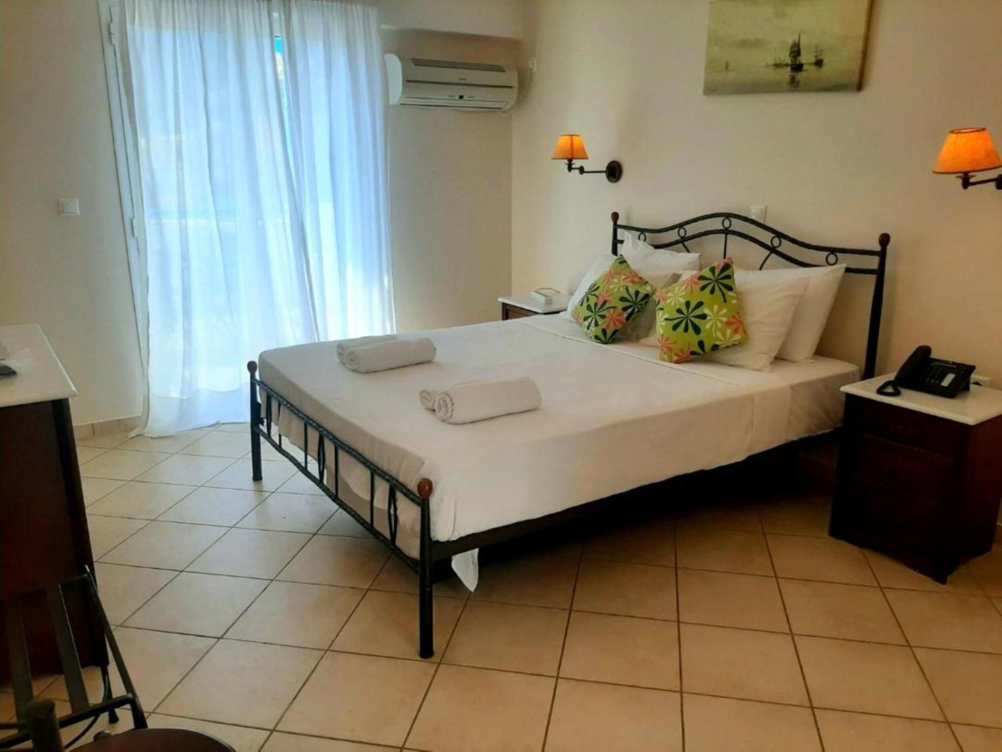 Romantica Hotel Agia Pelagia  Ngoại thất bức ảnh